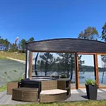 Air Fervenza Lodge *
