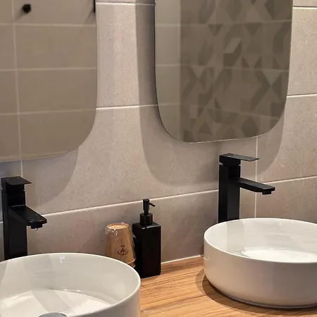 Air Fervenza Деревянный коттедж *